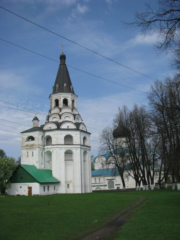 Распятская церковь-колокольня